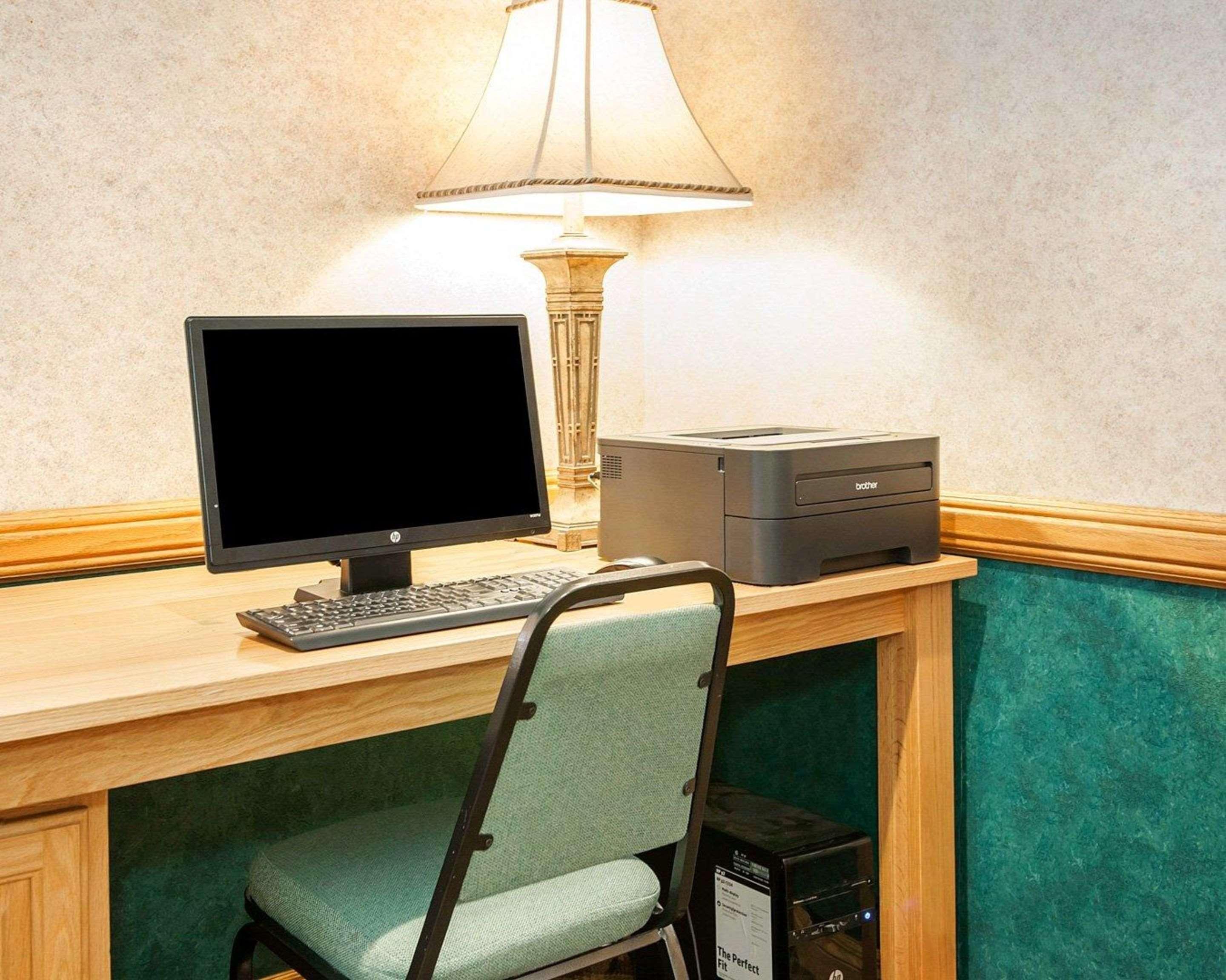 Comfort Inn Гошен Екстериор снимка