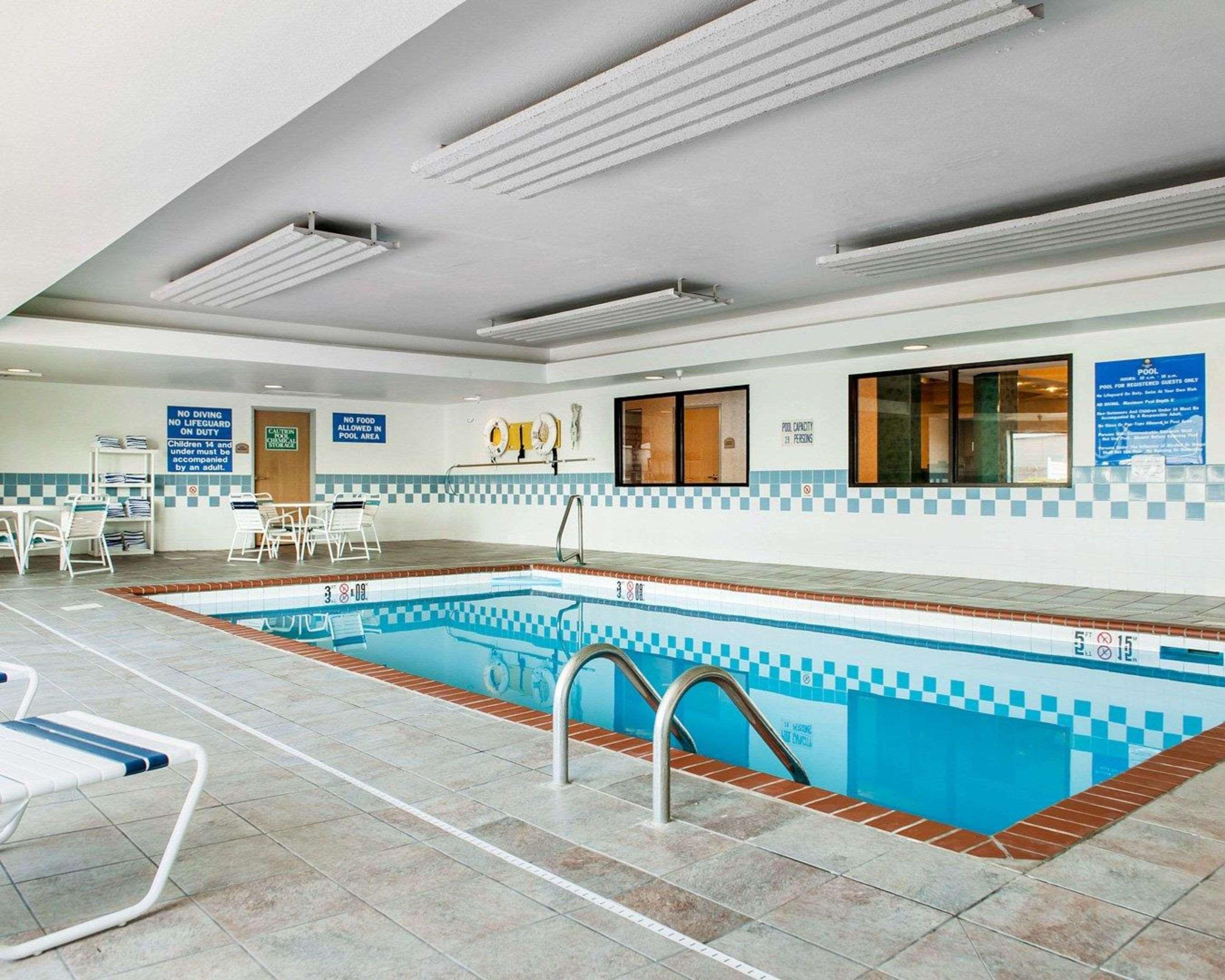 Comfort Inn Гошен Екстериор снимка